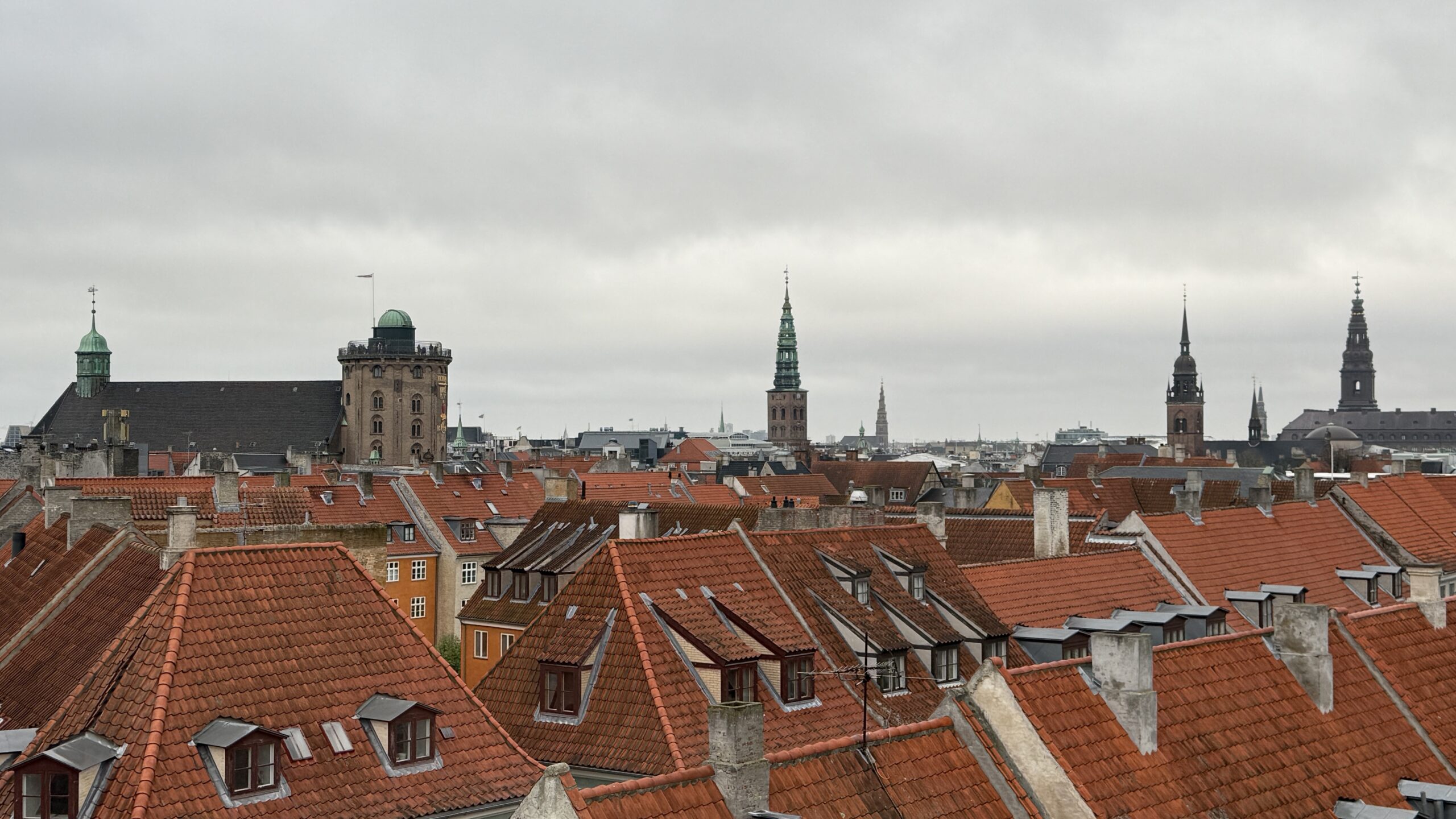 Klinik CPH – privatklinik i København K med udsigt til Rundetårn og Indre By